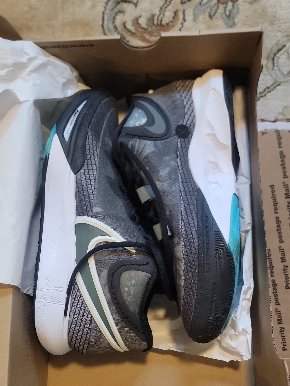 Nike Kyrie 8 Gray and Teal Running Shoes